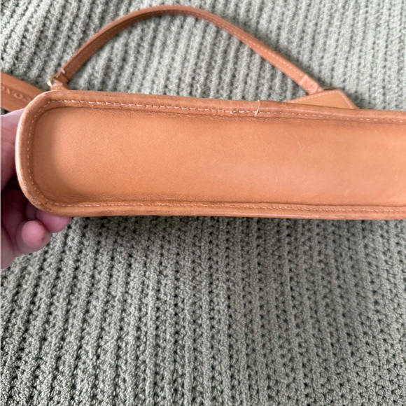 Coach 9311 Demi Bleeker min baguette Tan Leather Women's Bag - Picture 4 of 5